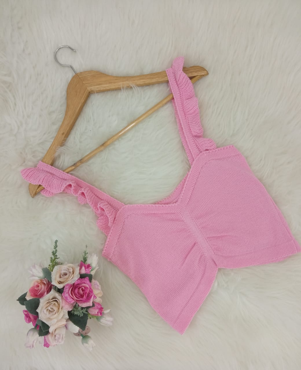 Cropped tricô alça babado*