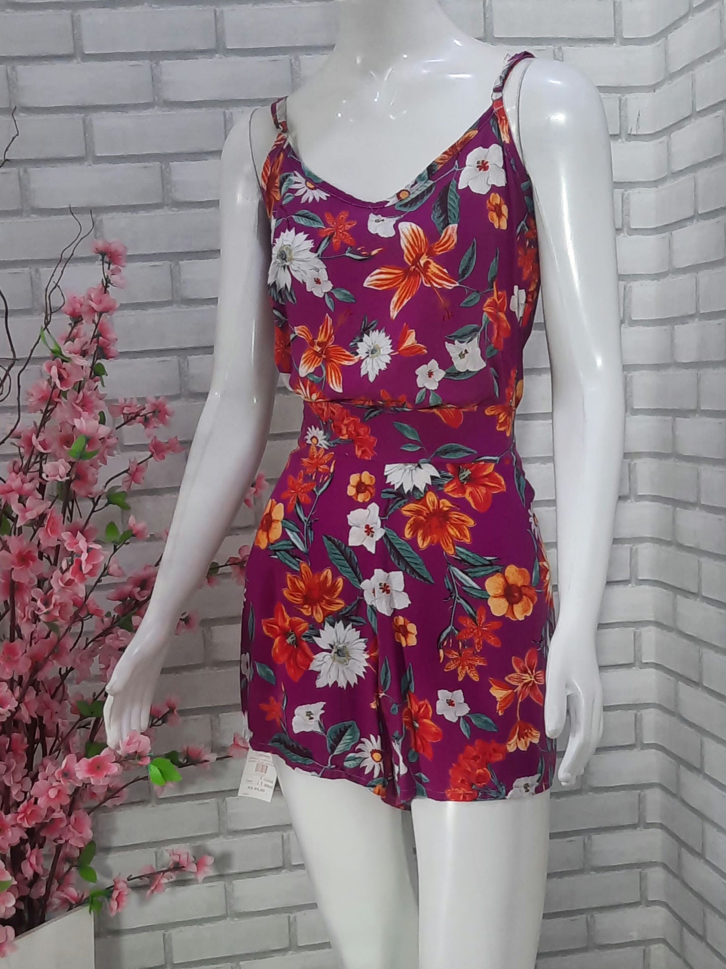 Conjunto de short e blusa alça fina*