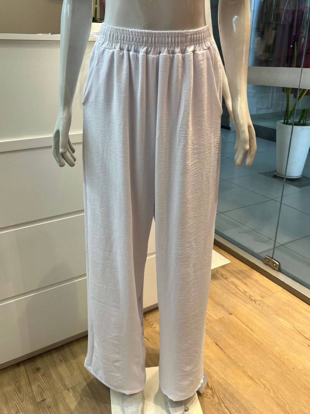 Calça Pantalona Duna*