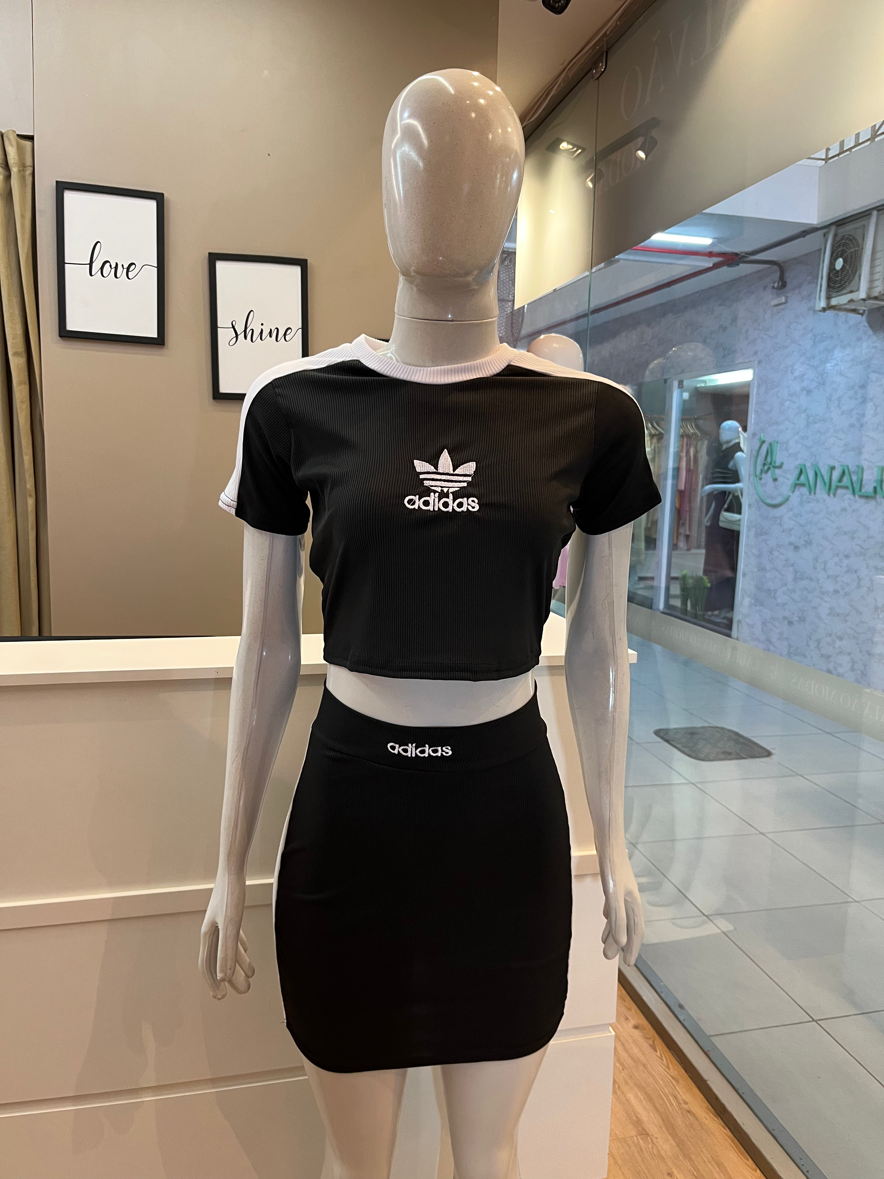 Conjunto curto Lavinia