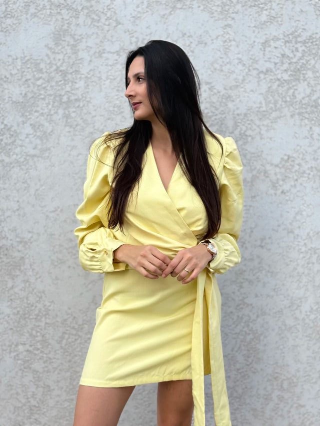 Vestido Curto Decote V Manga Longa Bufante